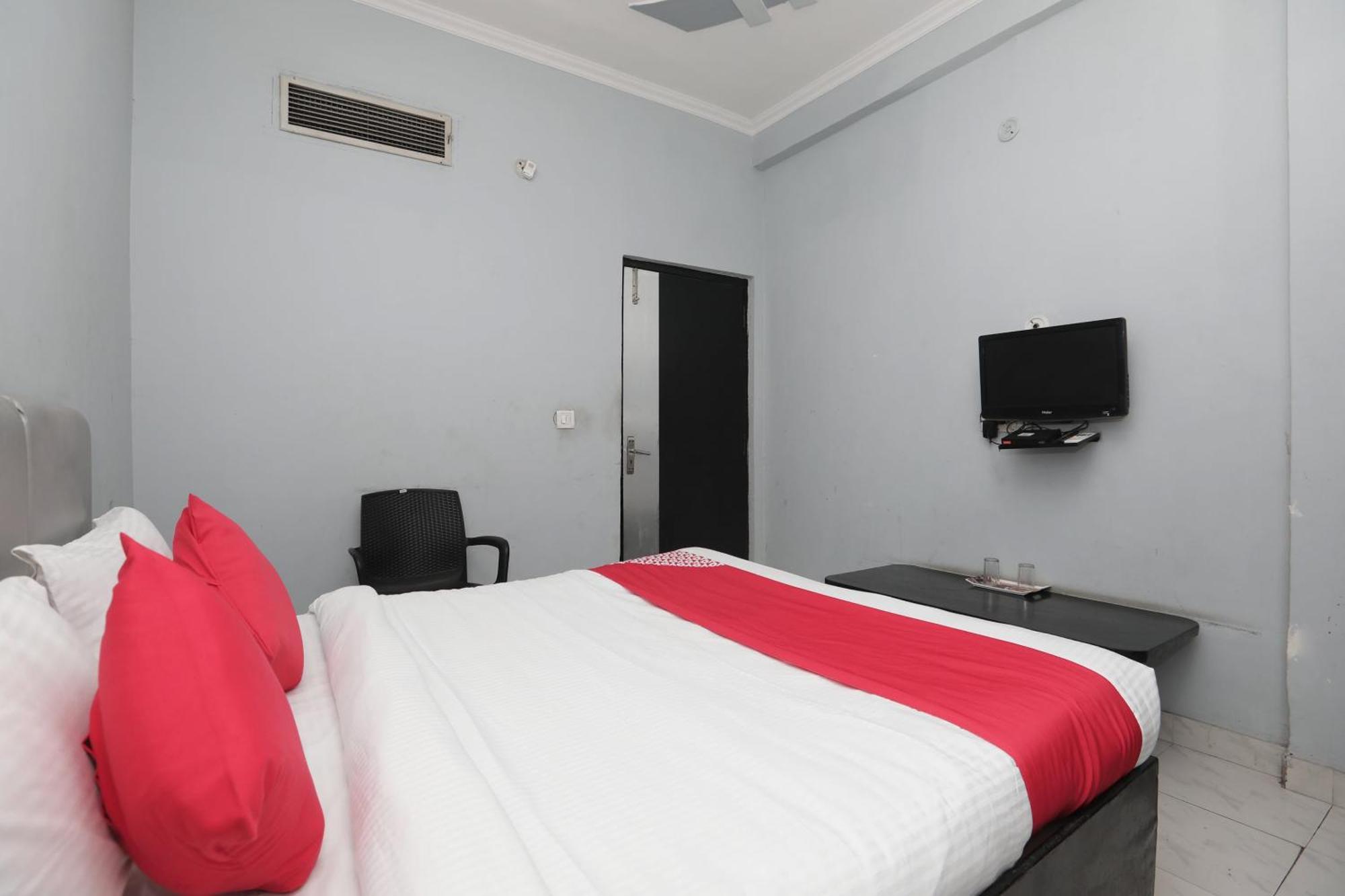 Super Hotel O Athithi Ghaziabad Exterior foto